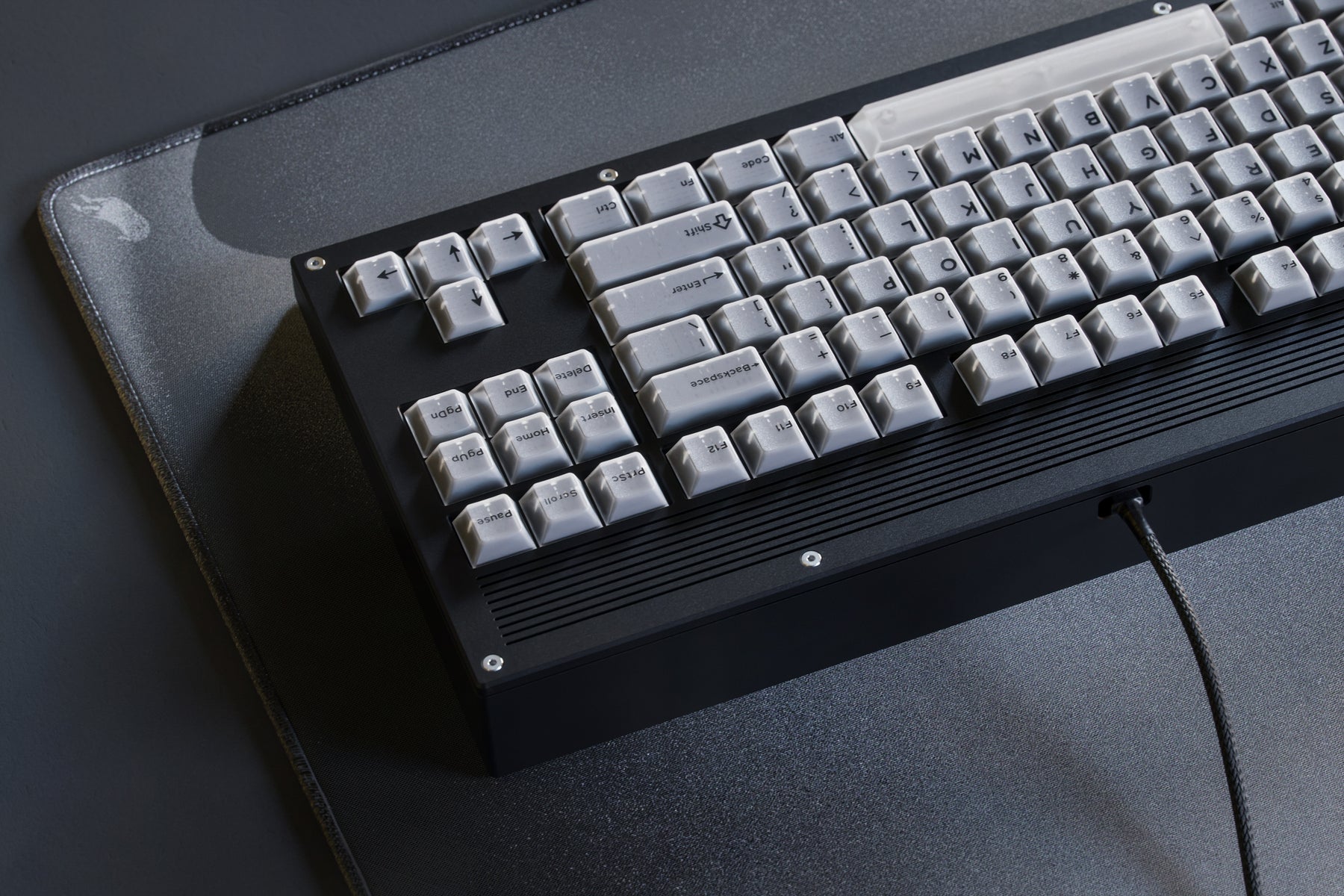 DMK Ghost