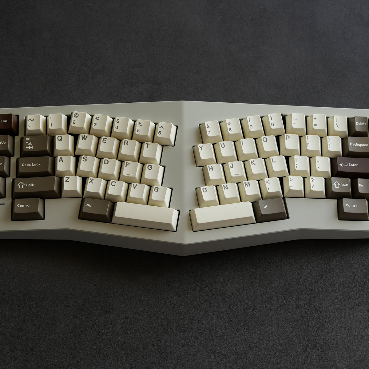 Beigemainphoto_1200x1200_crop_