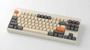 [GB] GMK CYL Carbon R3