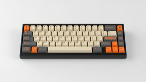 [GB] GMK CYL Carbon R3