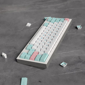 [GB] GMK CYL Noel R2