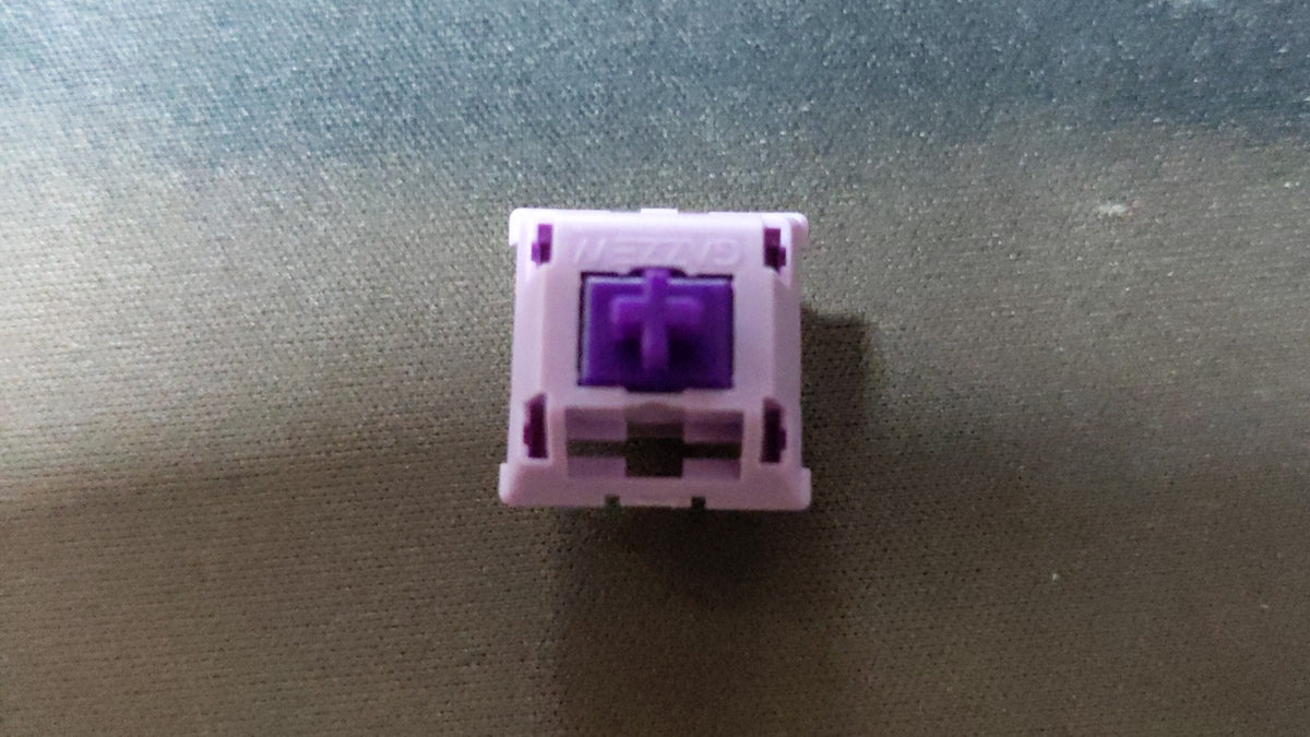 Gazzew Boba Linear Thock