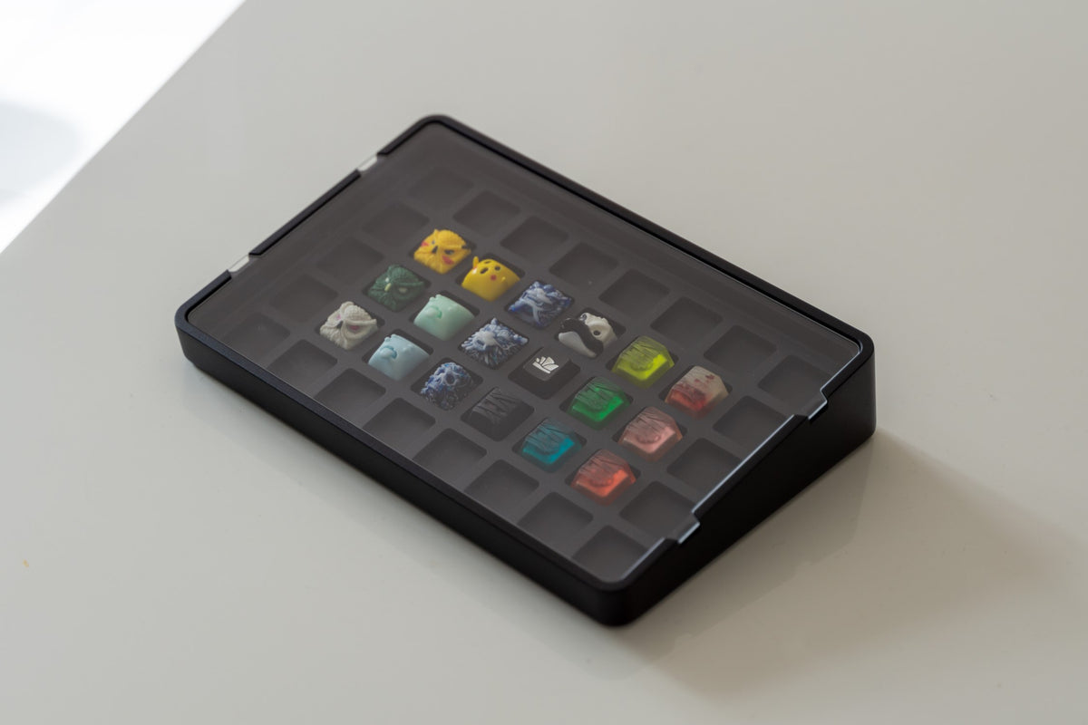 Naptime R2 – Artisan Display Case – B-Stock