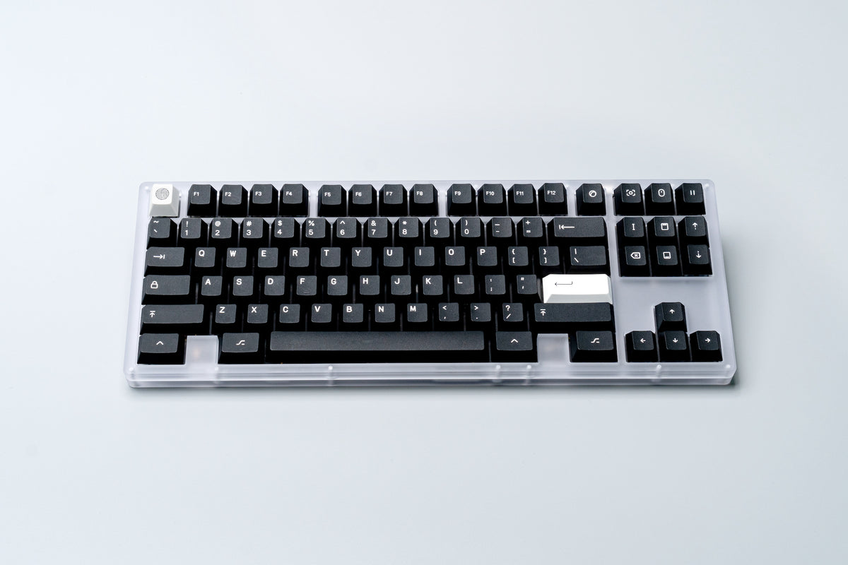 Keycaps by Monokei – Series 1: White on Black